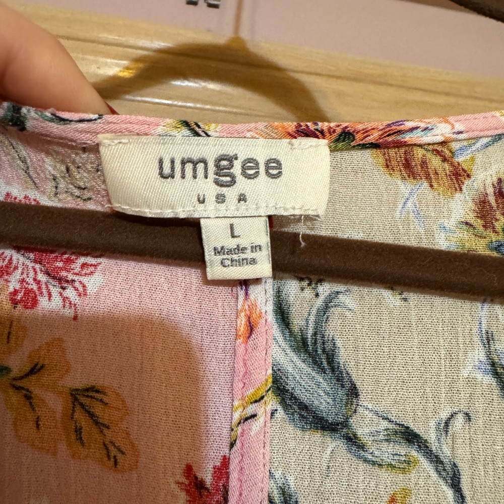Umgee Floral Patchwork Women's Top - Picture 4 of 6